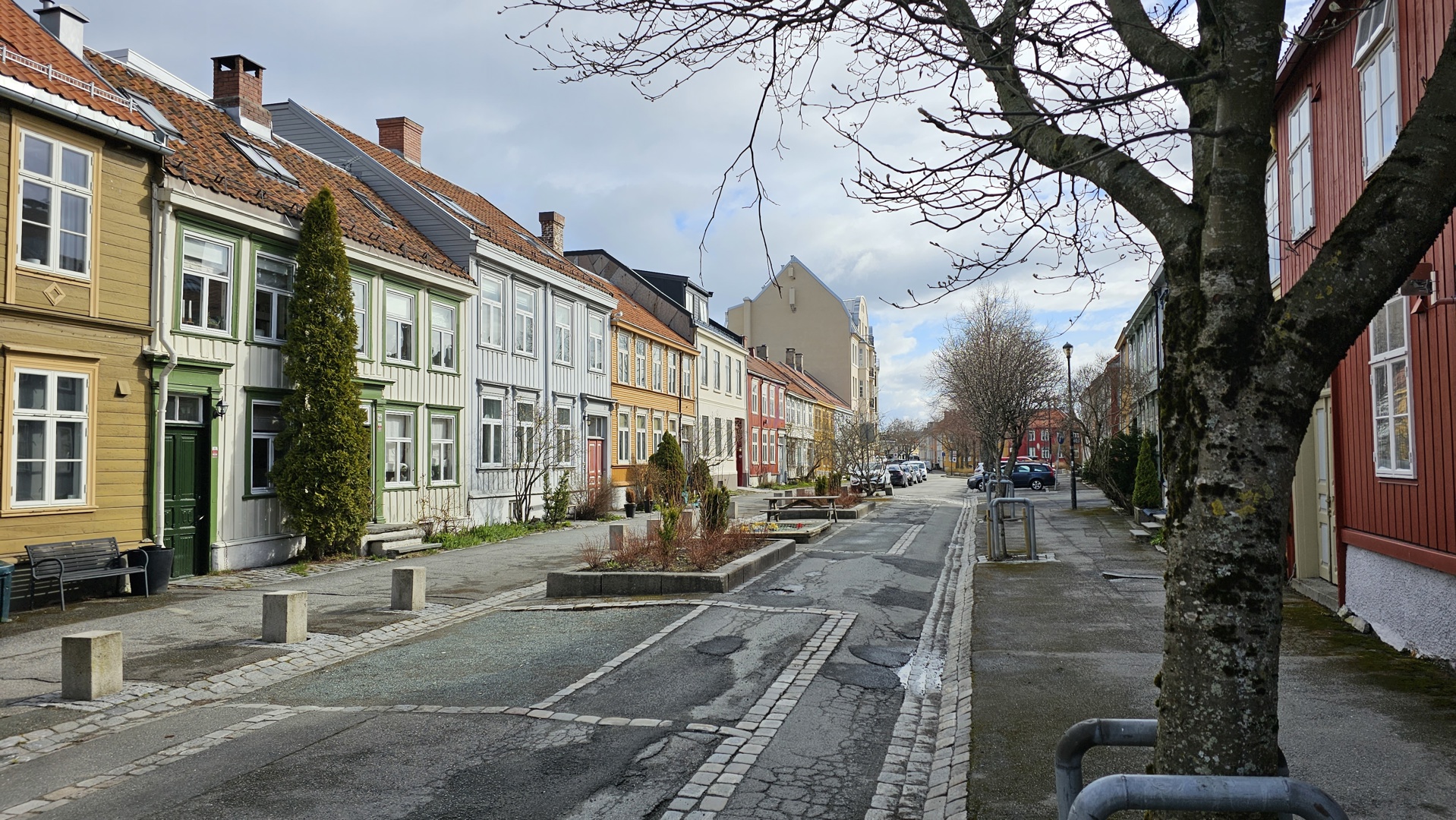 Presentasjon av Sanden og Løkkan